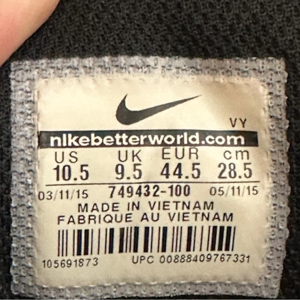 NIKE Zoom Without a‎ Doubt 749432-100 White/Black Medium Size 10.5